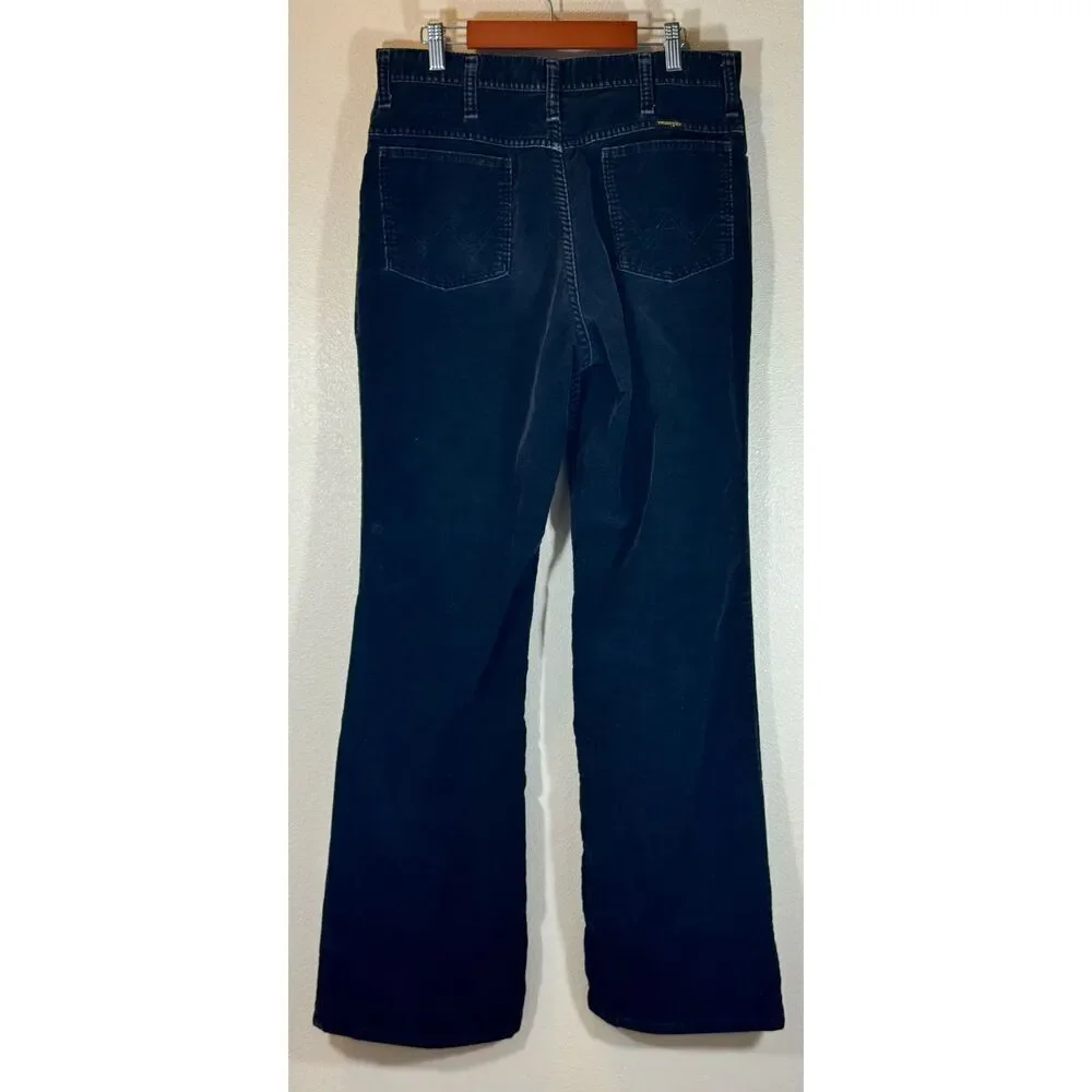 Vintage Wrangler Men’s Dark Blue Corduroy Pants Made in USA 32L Medium Length